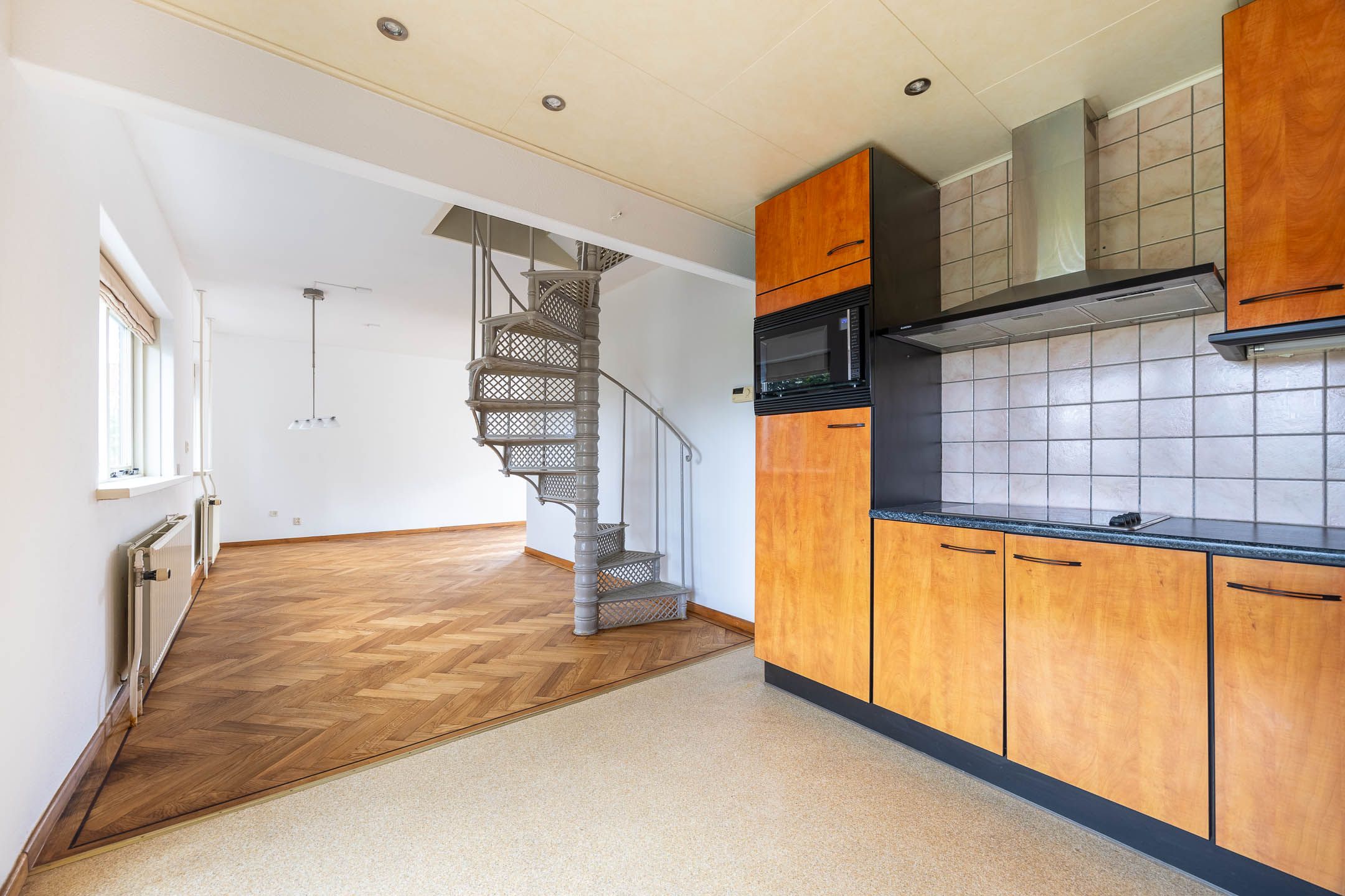 Photo 9 of Sperwerstraat 17