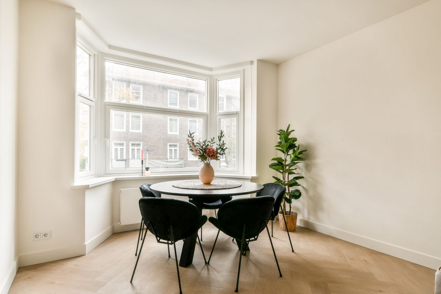 Foto 5 van Antillenstraat 15-1