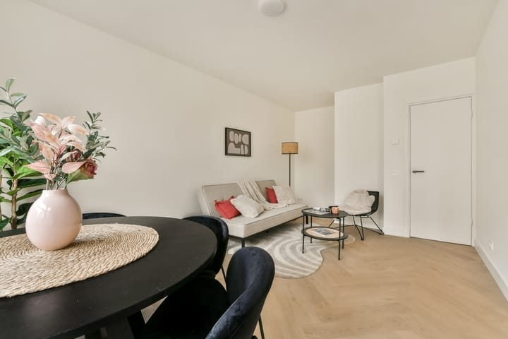 Foto 10 van Antillenstraat 15-1