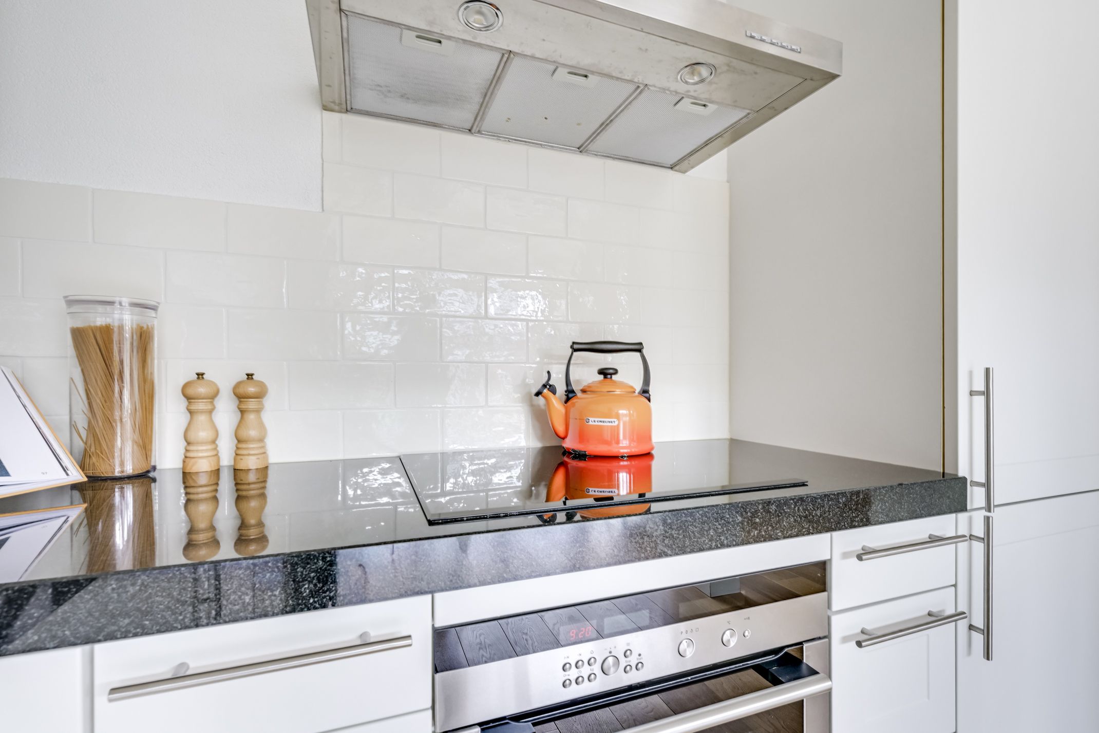 Photo 24 of Frederik van Eedenstraat 25