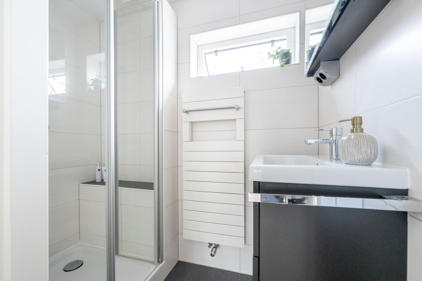 Photo 40 of Frederik van Eedenstraat 25