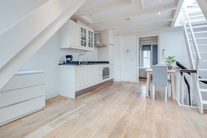 Photo 3 of Leidsekruisstraat 19-4