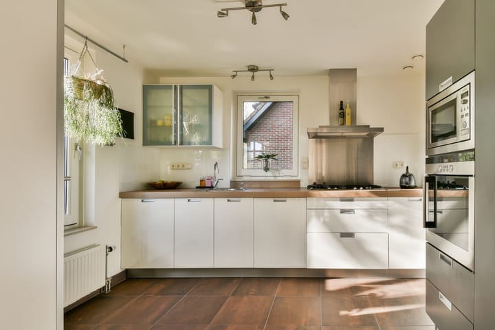 Photo 3 of Charloisse Lagedijk 904