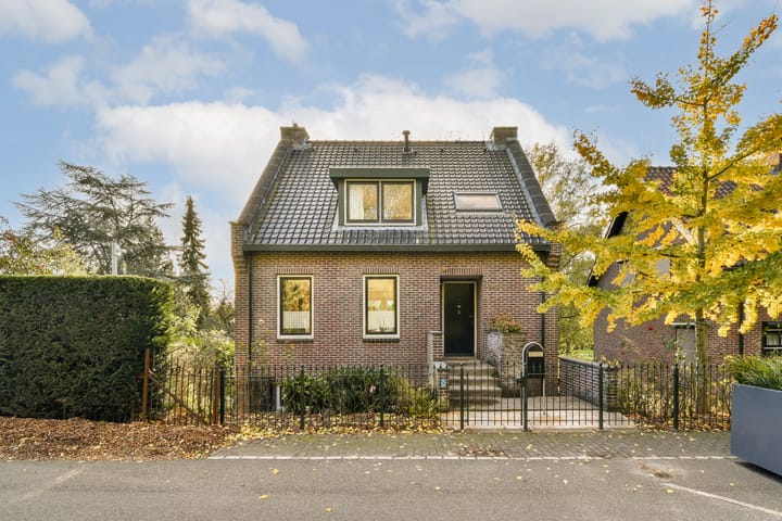 Photo 27 of Charloisse Lagedijk 904