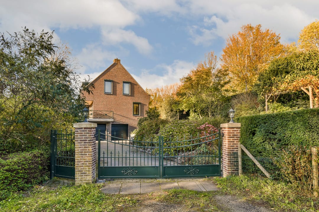 Foto 28 van Charloisse Lagedijk 904