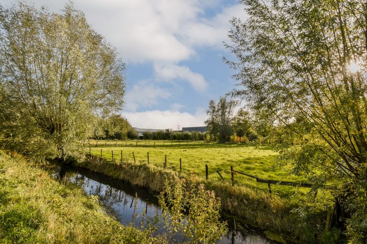 Photo 34 of Charloisse Lagedijk 904