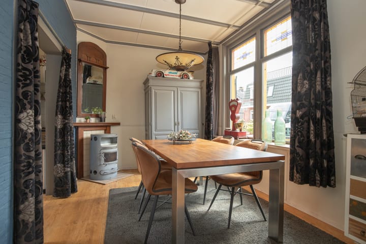 Photo 6 of Middenstraat 36