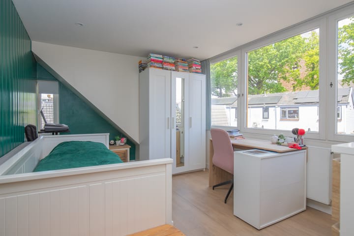 Photo 17 of Middenstraat 36