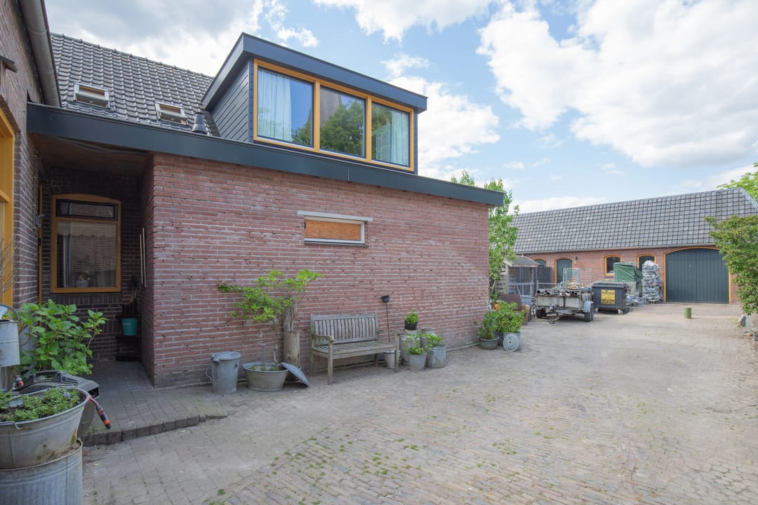 Photo 23 of Middenstraat 36