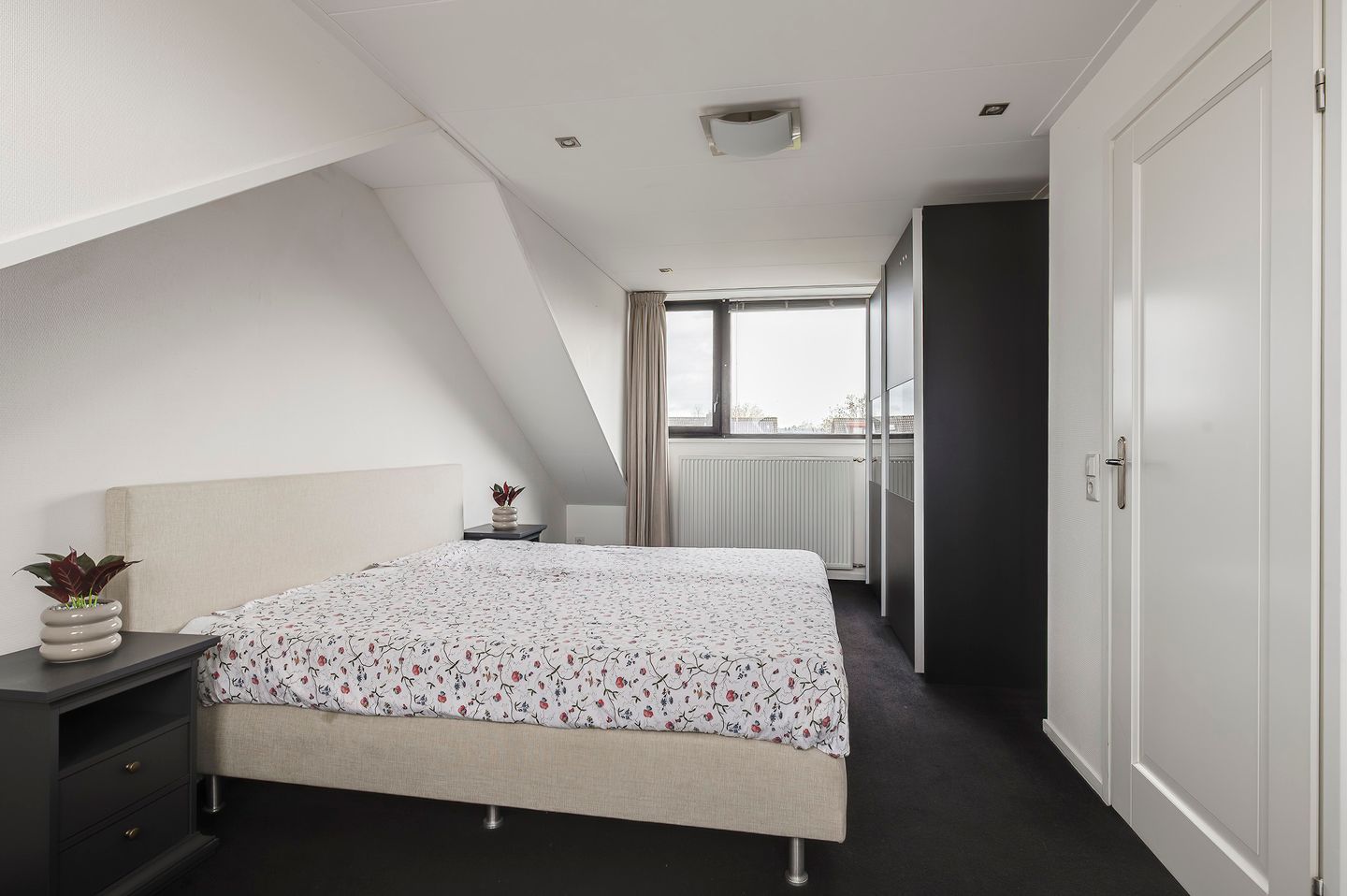 Photo 40 of Oranje Nassaulaan 42