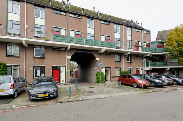 Photo 1 of Georges Bizetstraat 69