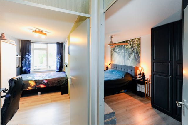 Photo 19 of Georges Bizetstraat 69