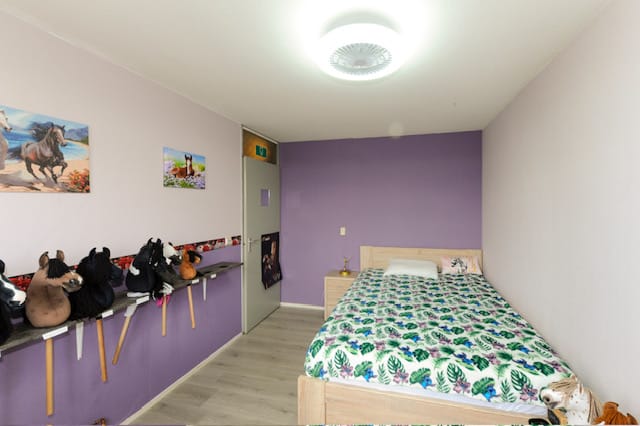 Photo 23 of Georges Bizetstraat 69