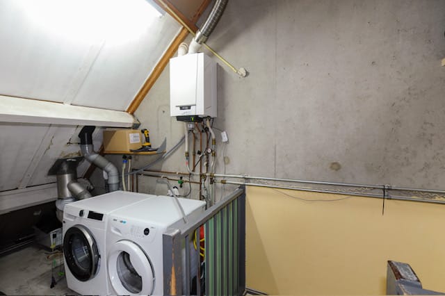 Photo 26 of Georges Bizetstraat 69