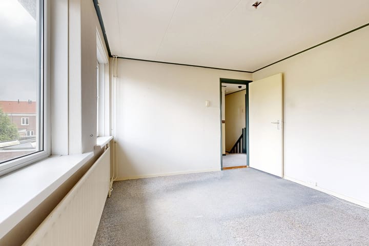 Photo 36 of Philips Willemstraat 37