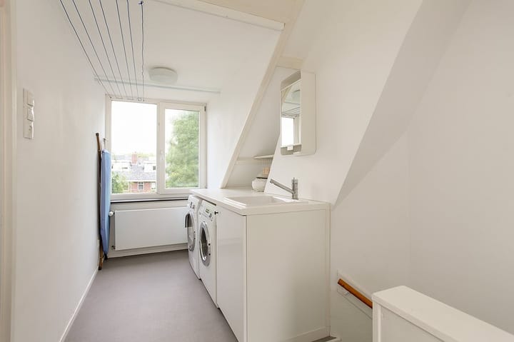 Photo 12 of Burgemeester Le Fèvre de Montignylaan 177