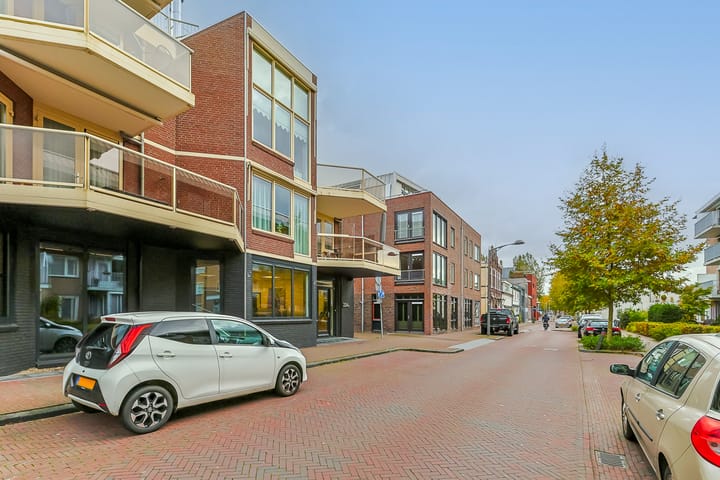 Photo 2 of Prins Hendrikstraat 206