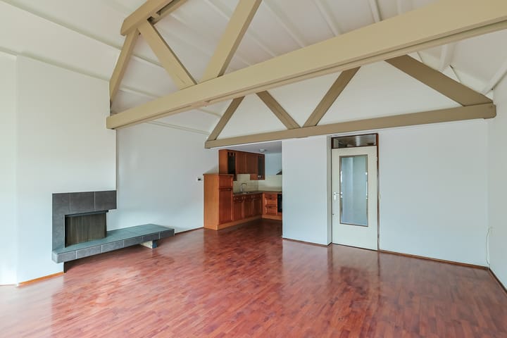 Photo 11 of Prins Hendrikstraat 206