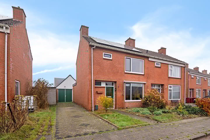 Foto 1 van Julianastraat 24