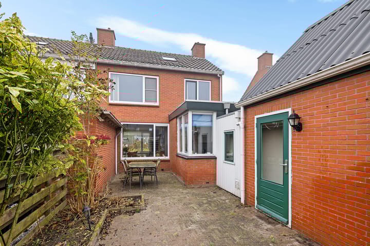 Foto 16 van Julianastraat 24