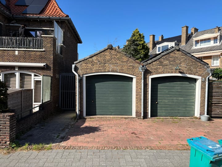 Aronskelkweg 27, Den Haag