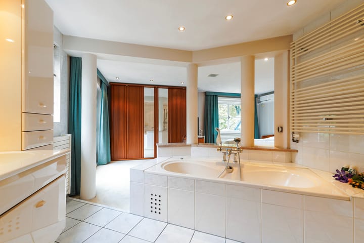 Foto 41 van van Brederodelaan 5