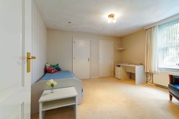 Foto 42 van van Brederodelaan 5