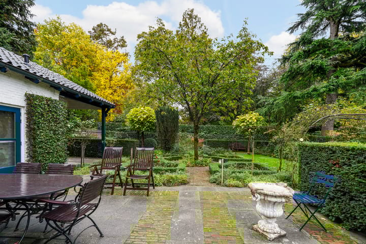 Foto 60 van van Brederodelaan 5