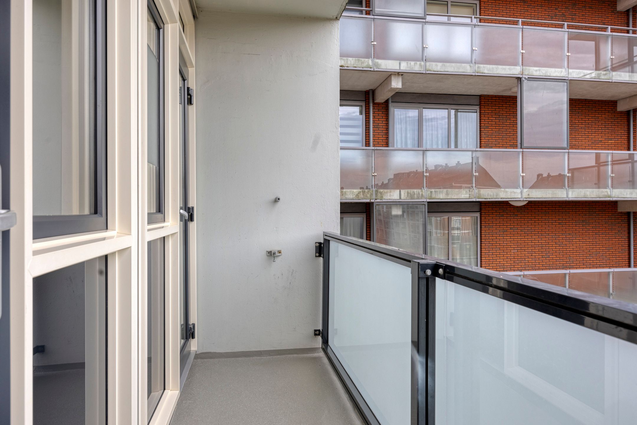 Photo 24 of Derkinderenstraat 55-2