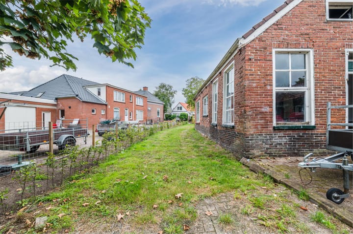 Photo 4 of Hoofdweg 58