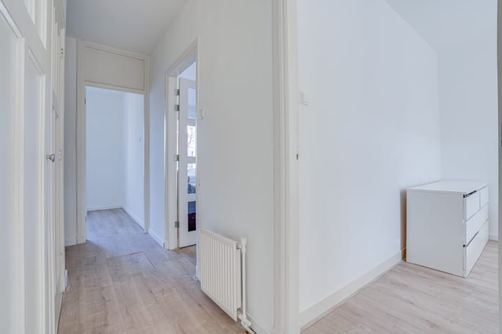 Photo 13 of Muiderbergsestraat 24