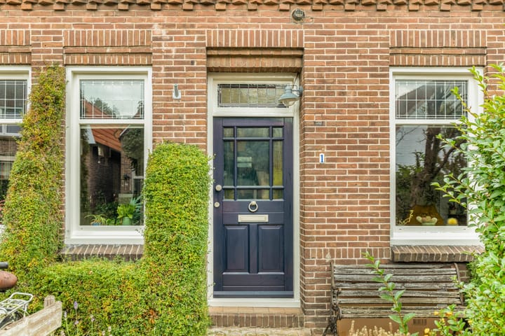 Photo 7 of Tetburgstraat 1