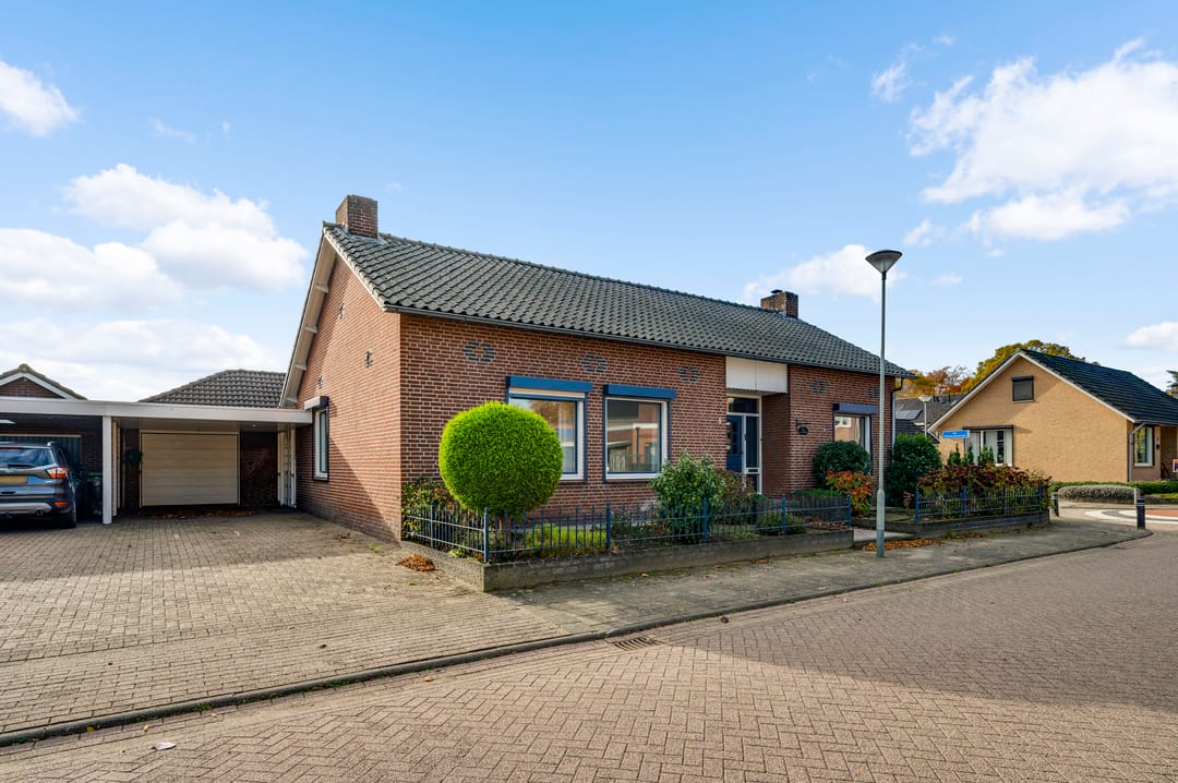 Photo 1 of Johan Hofmanstraat 8