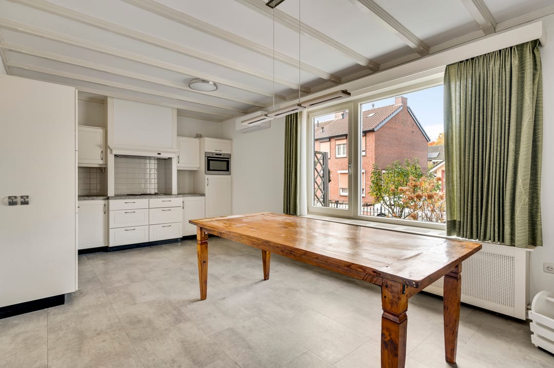 Photo 16 of Johan Hofmanstraat 8