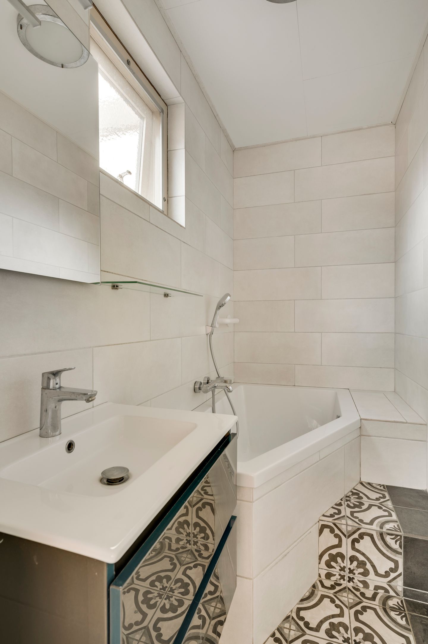 Photo 19 of Johan Hofmanstraat 8