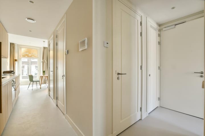 Foto 19 van Pieter Cornelisz. Hooftstraat 88-2