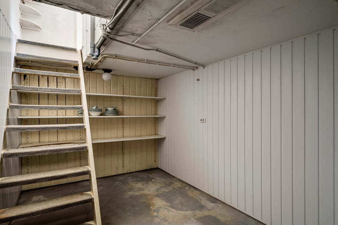 Photo 32 of Johan Hofmanstraat 8