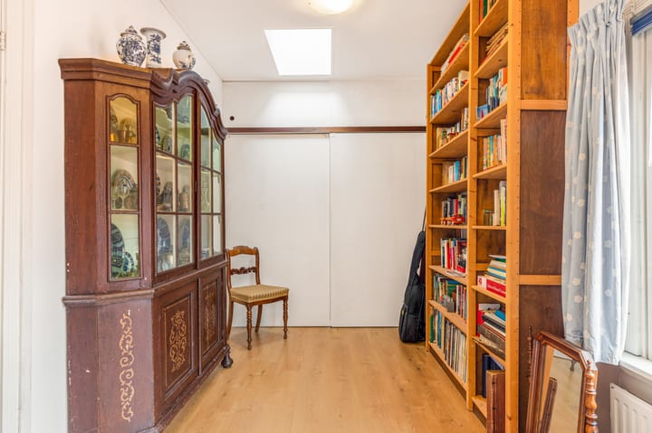 Photo 36 of Tetburgstraat 1