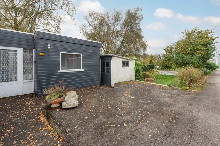 Photo 4 of Oosteinderweg 569