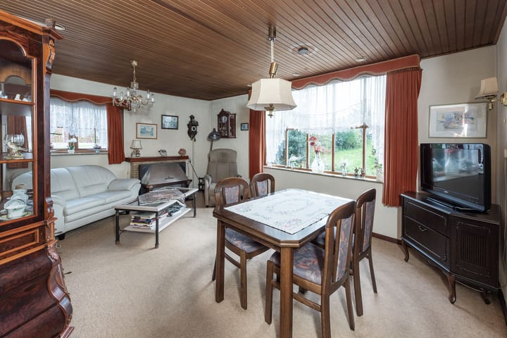 Photo 7 of Oosteinderweg 569