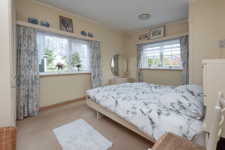 Photo 11 of Oosteinderweg 569