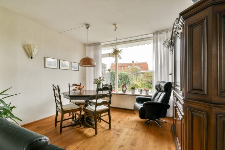 Foto 12 van Jasmijnstraat 10