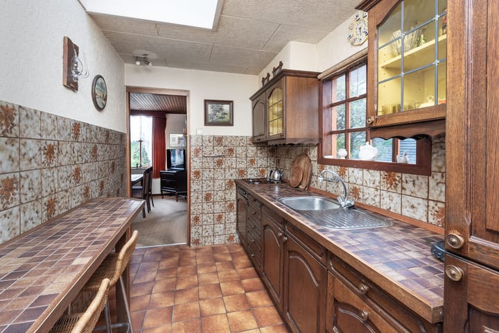 Photo 9 of Oosteinderweg 569