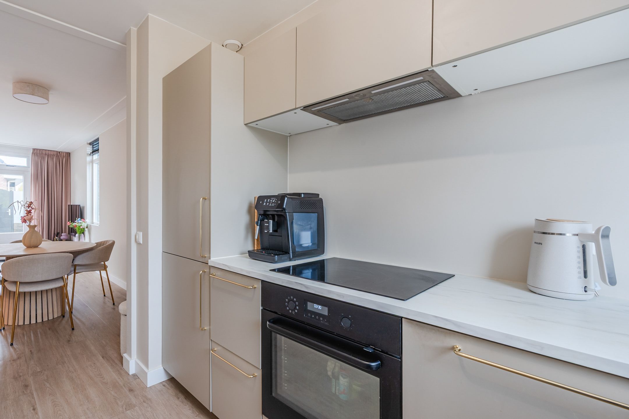 Foto 18 van van Galenstraat 41