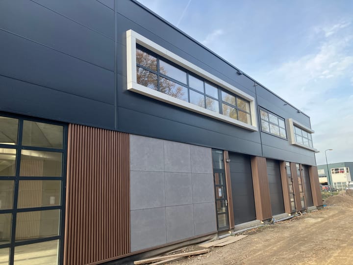 Angstelkade 2-F, Nieuwersluis