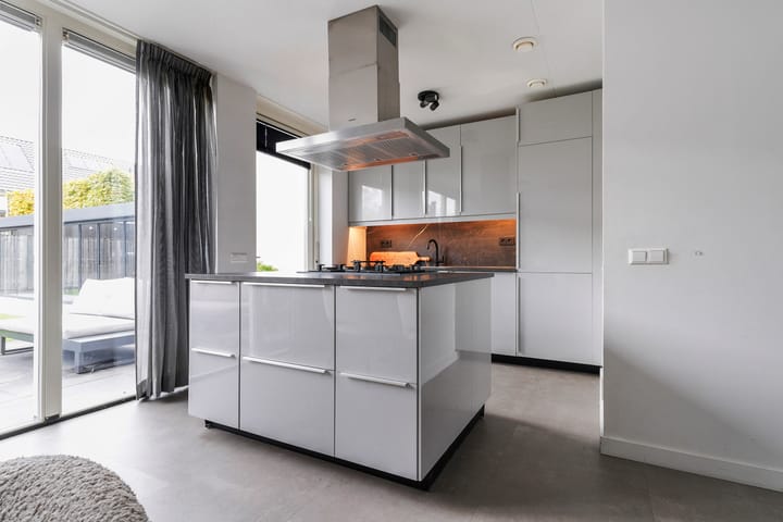 Photo 4 of Monseigneur Völkerstraat 33