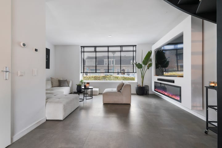 Photo 8 of Monseigneur Völkerstraat 33