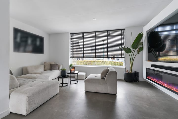 Photo 9 of Monseigneur Völkerstraat 33