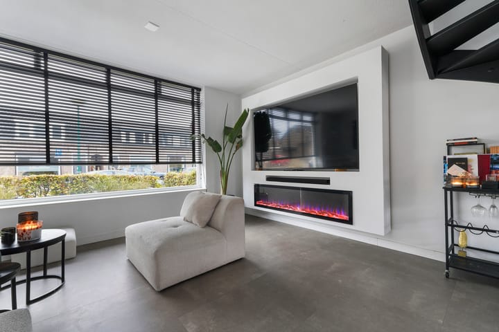 Photo 10 of Monseigneur Völkerstraat 33