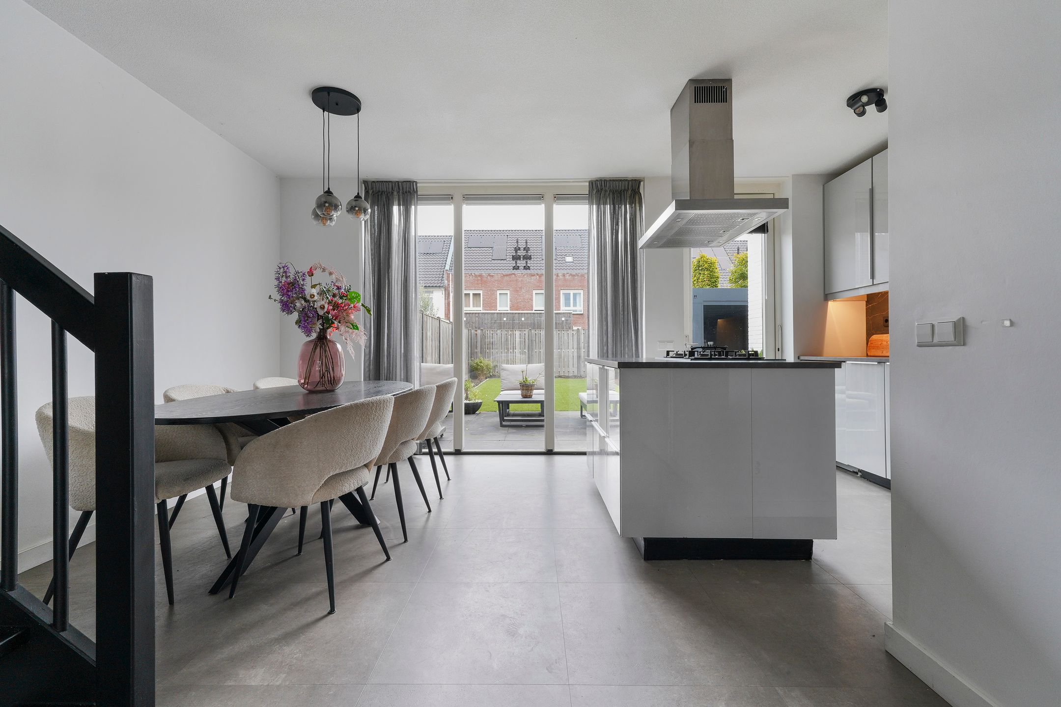 Foto 15 van Monseigneur Völkerstraat 33